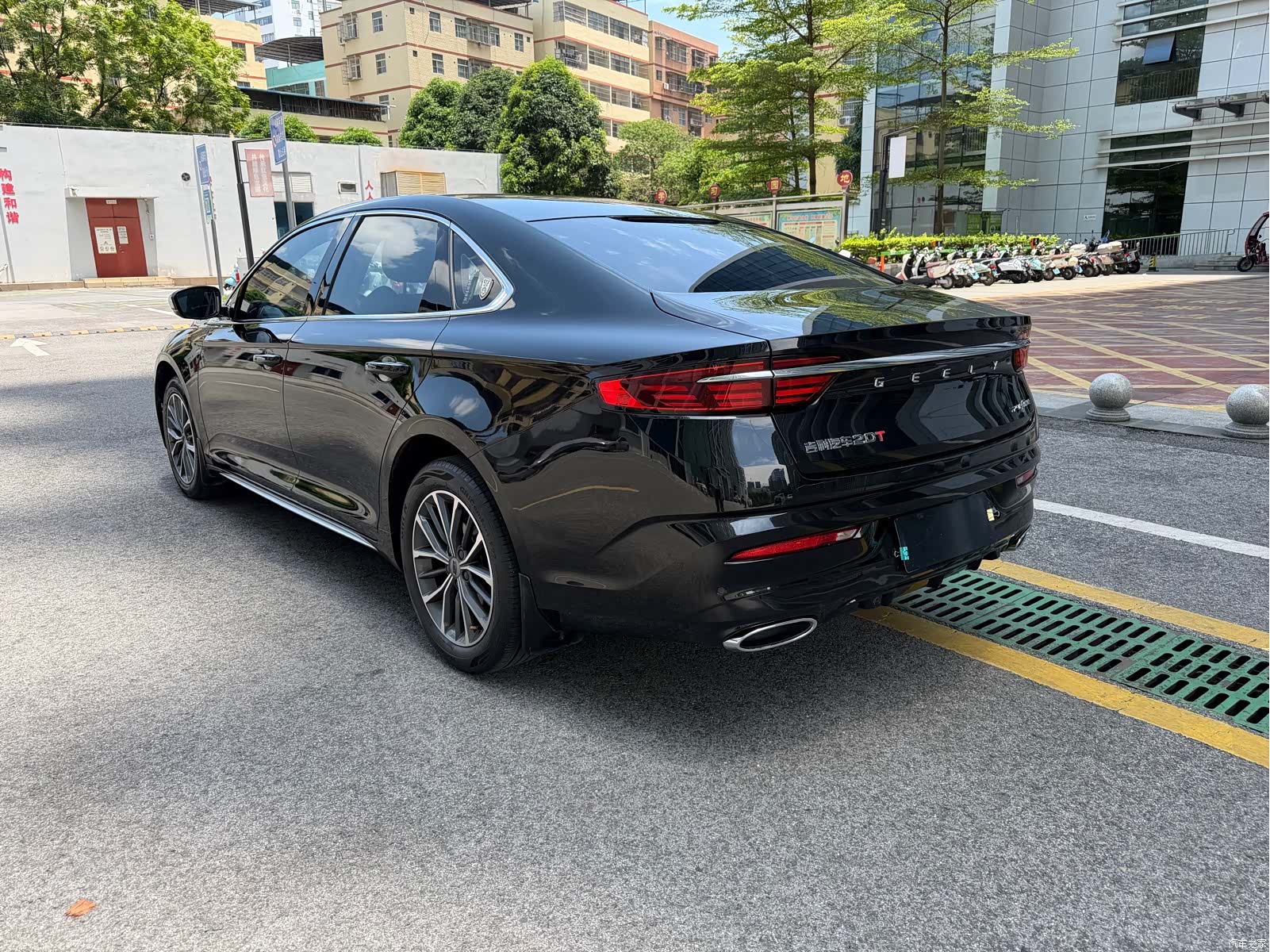 Geely Preface, 2021 18