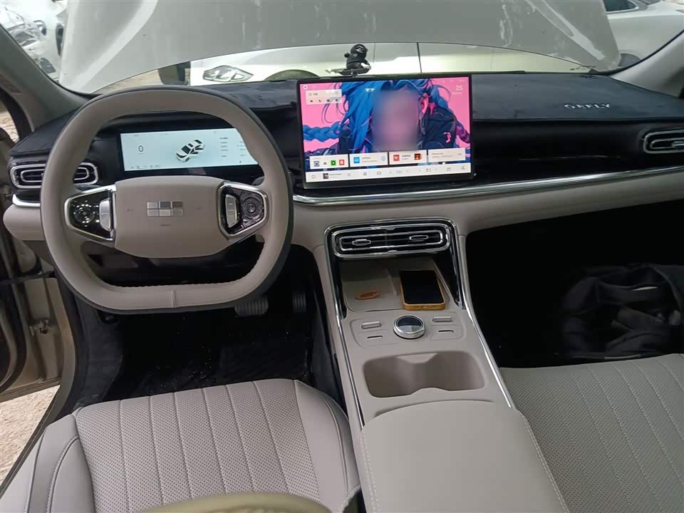 Geely Galaxy Galaxy Sparkle 6