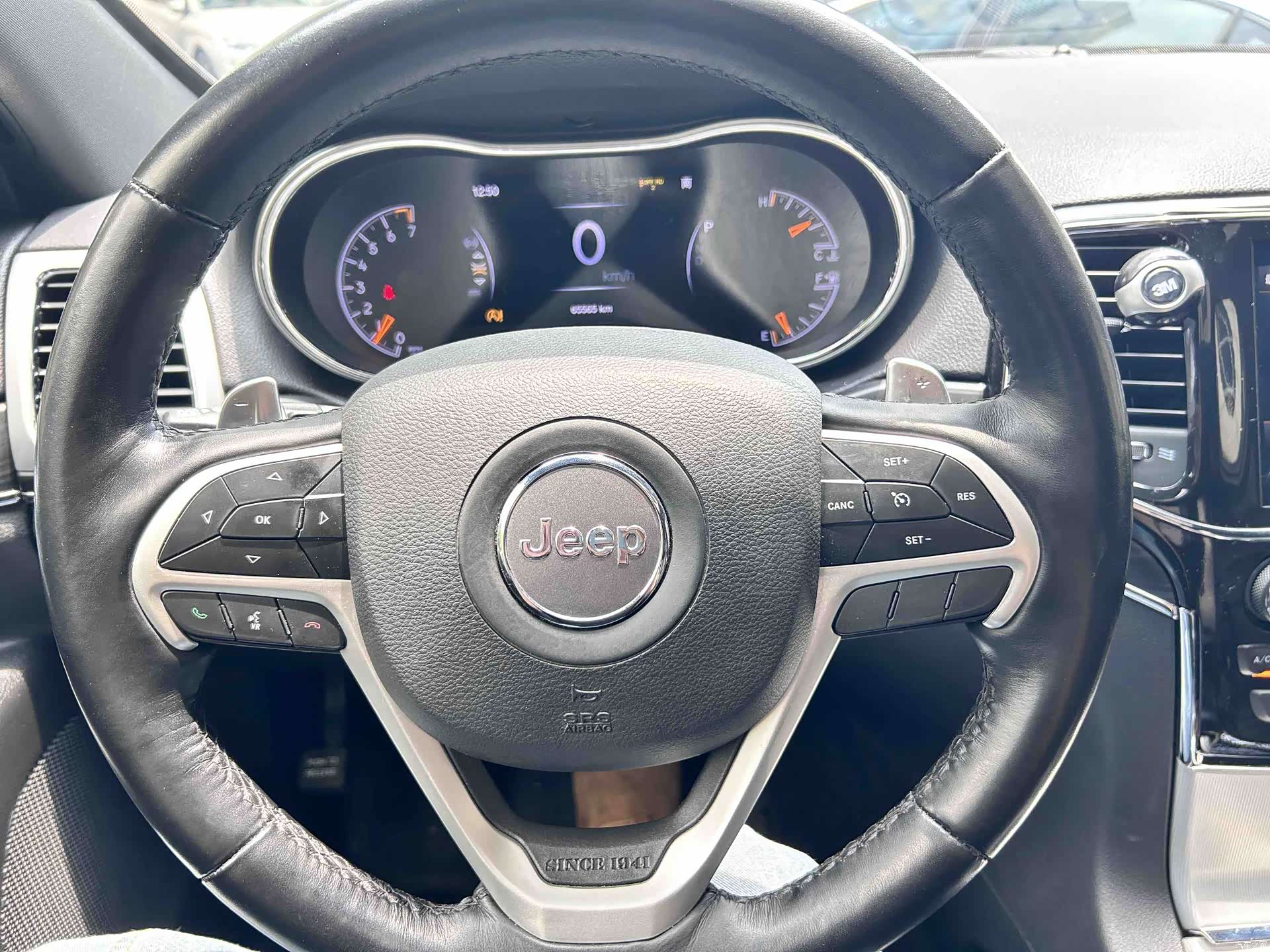 Jeep Grand Cherokee, 2022 11