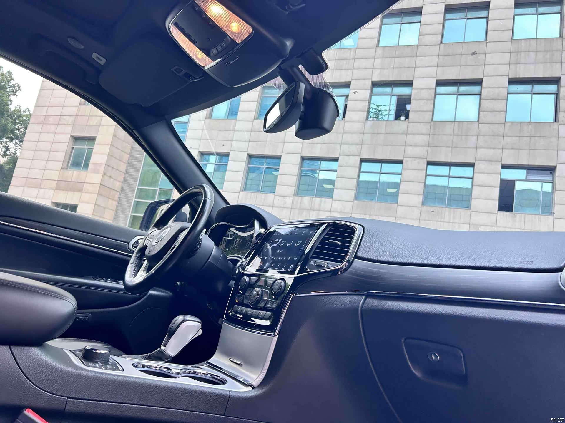 Jeep Grand Cherokee, 2022 6