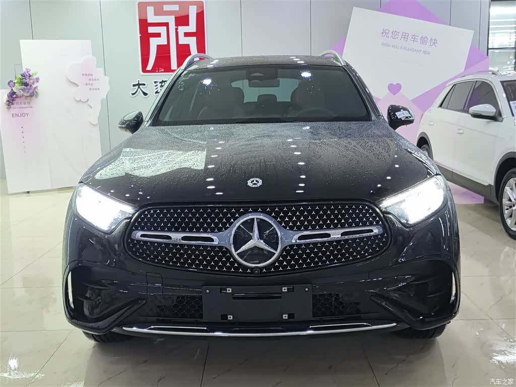 Mercedes-Benz GLC, 2024 2