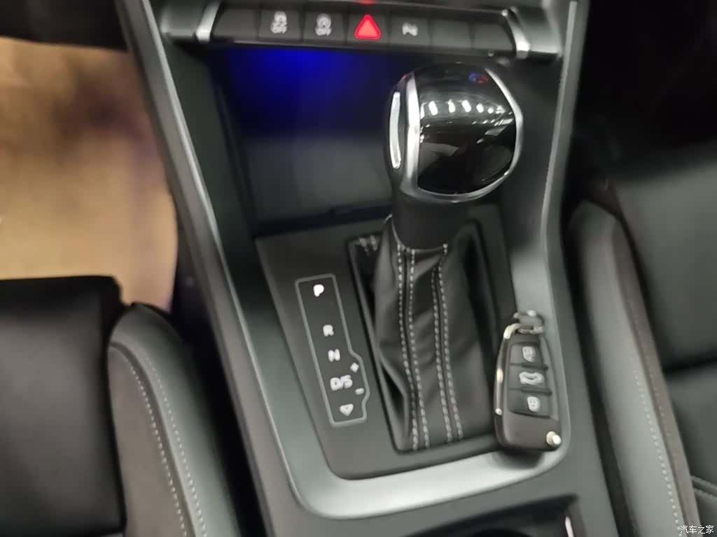 Audi Q3, 2021 14