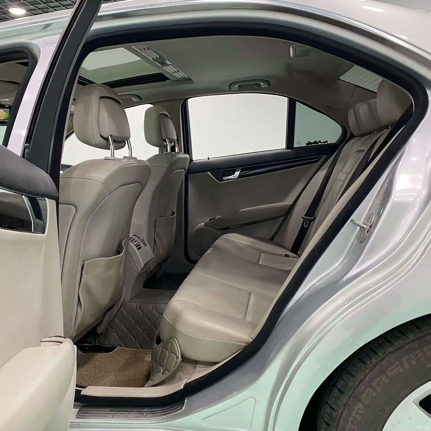 Mercedes-Benz C-Class, 2011 все фото