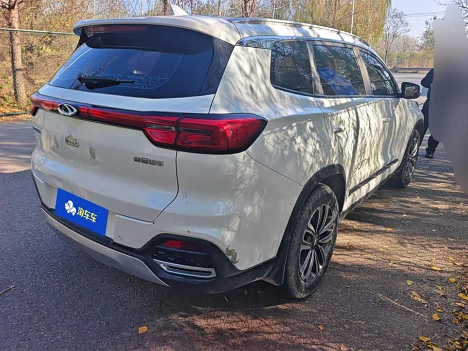 Chery Tiggo 8