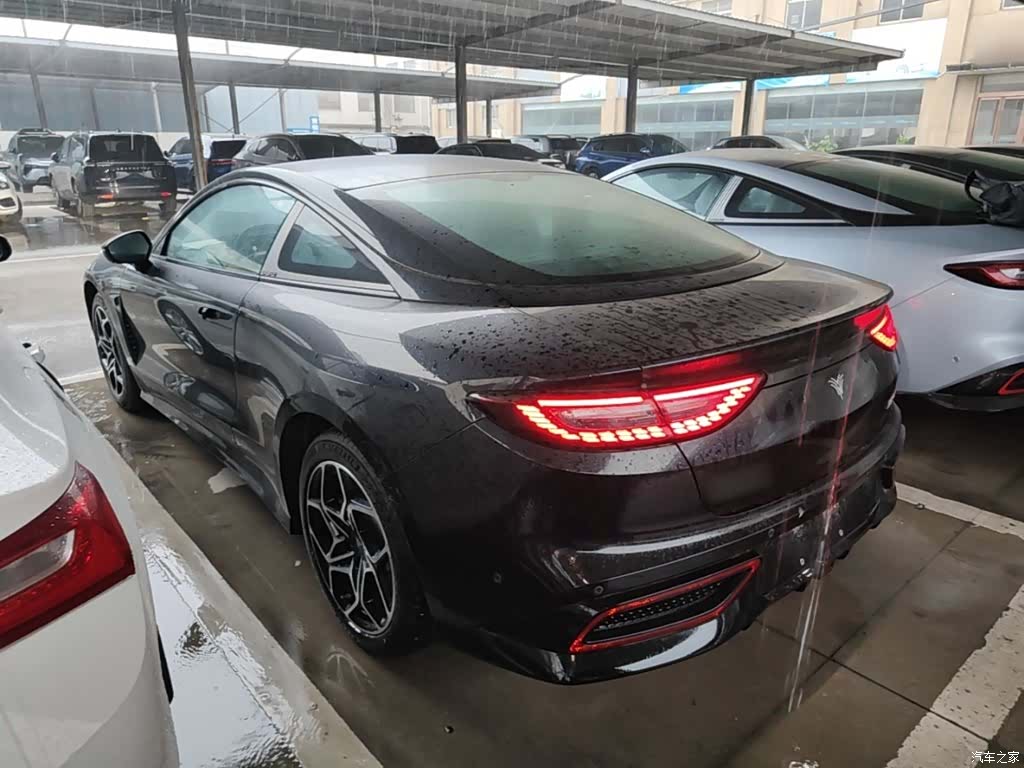 Neta GT, 2026 все фото