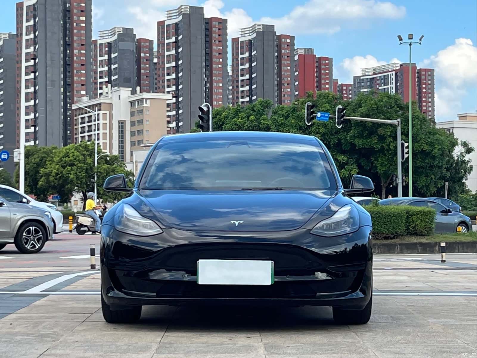 Tesla Model 3, 2023 2