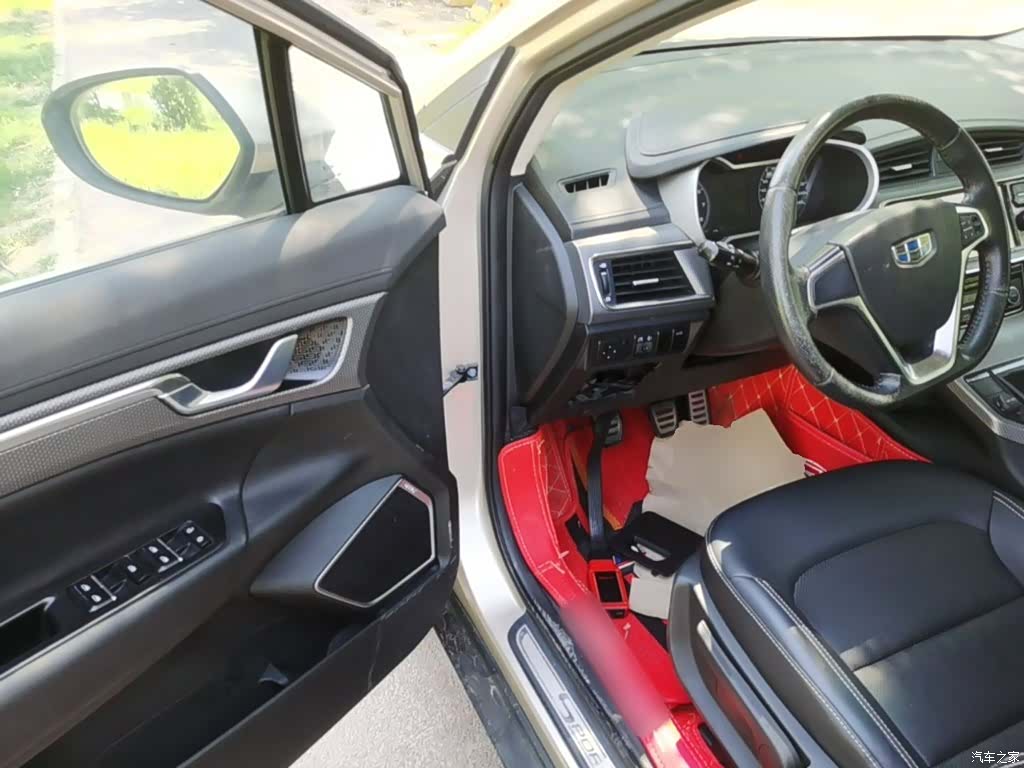 Geely Emgrand, 2017 16