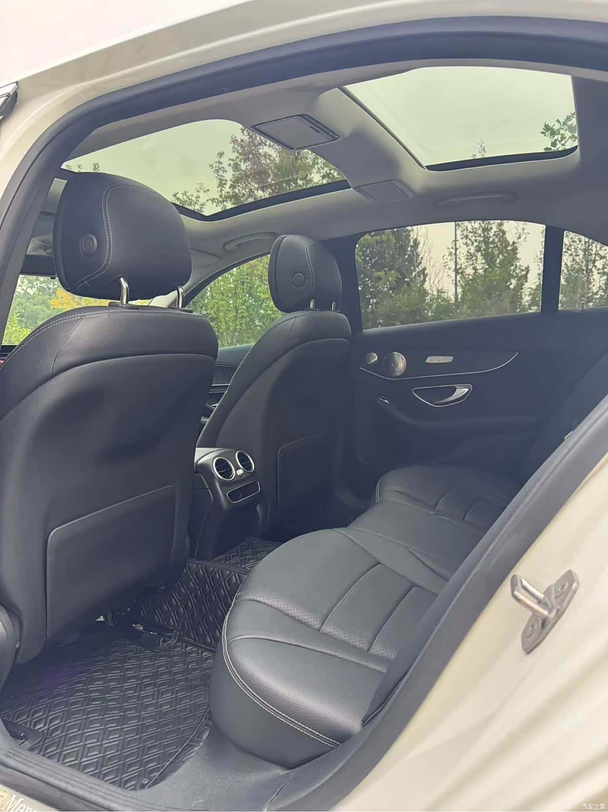 Mercedes-Benz C-Class, 2019 6