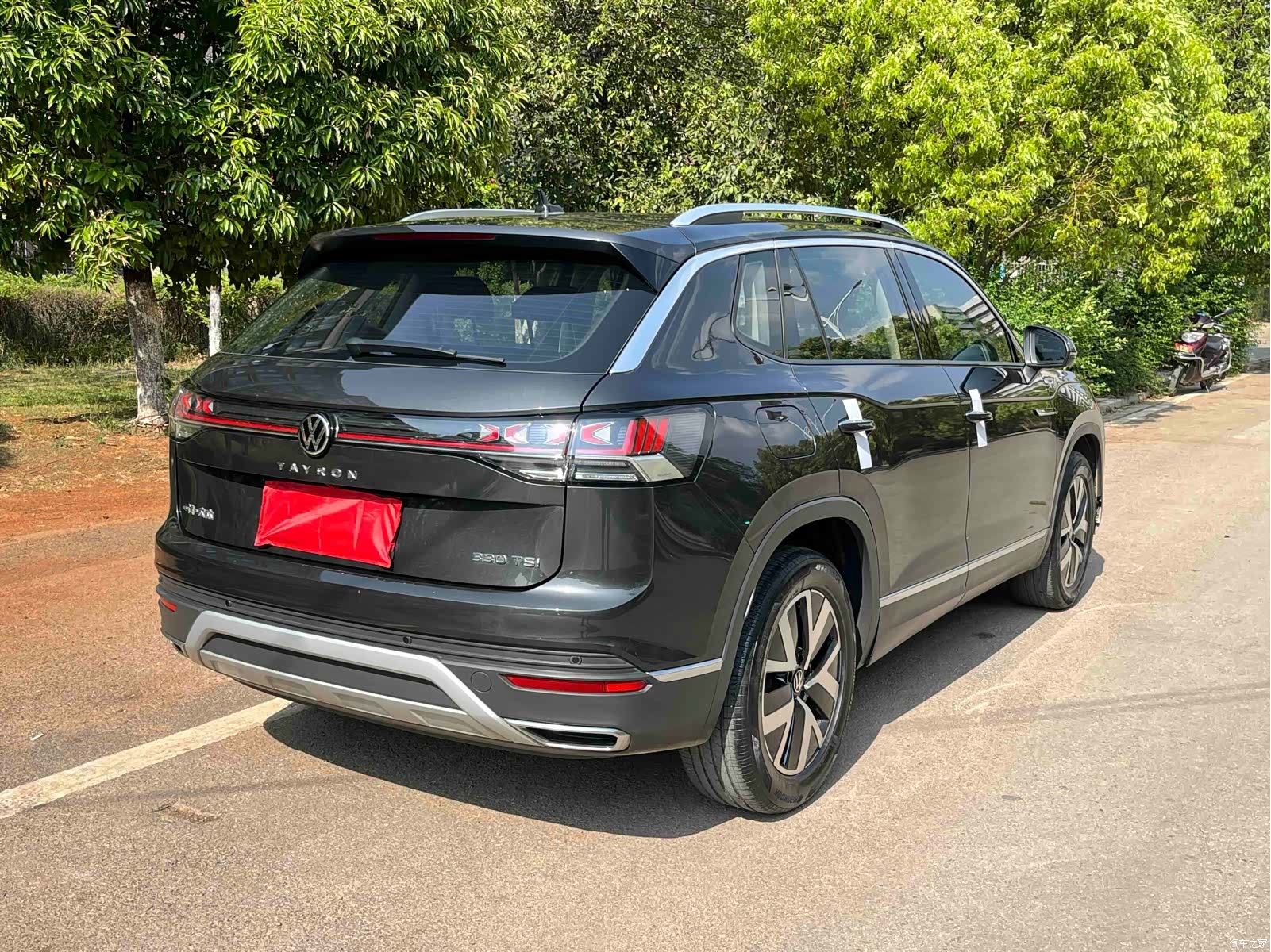 Volkswagen Tayron, 2024 все фото