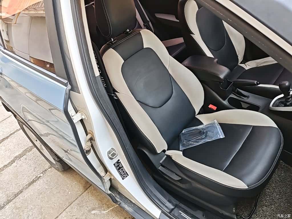 Wuling 510, 2017 25