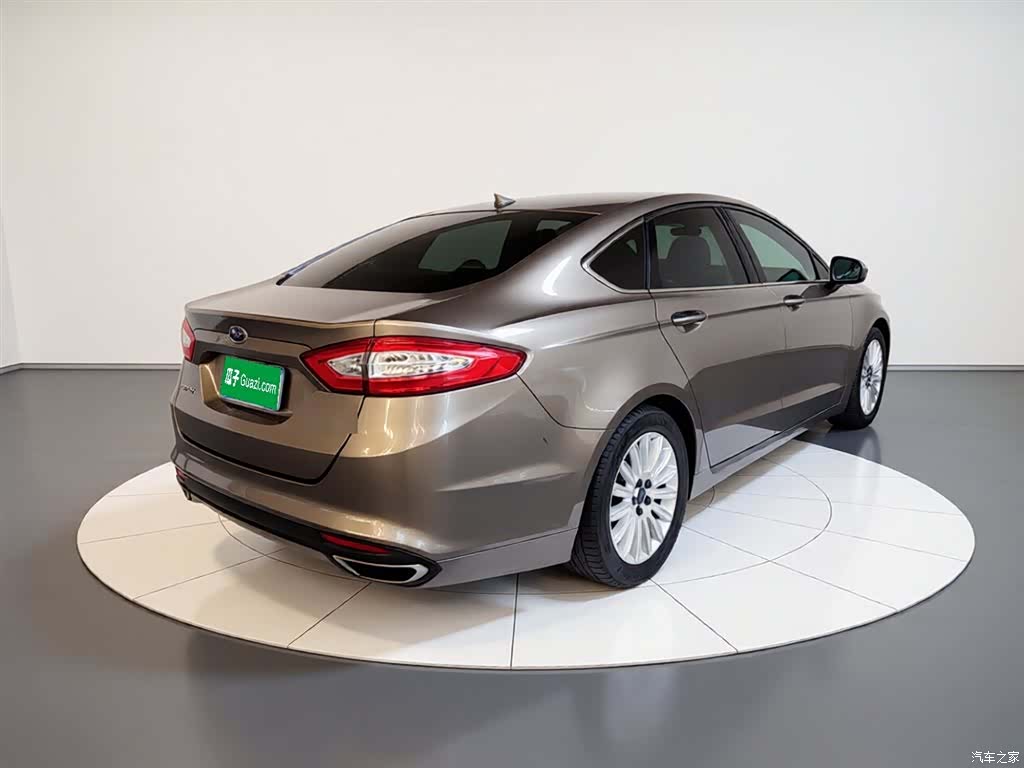 Ford Mondeo, 2015 12