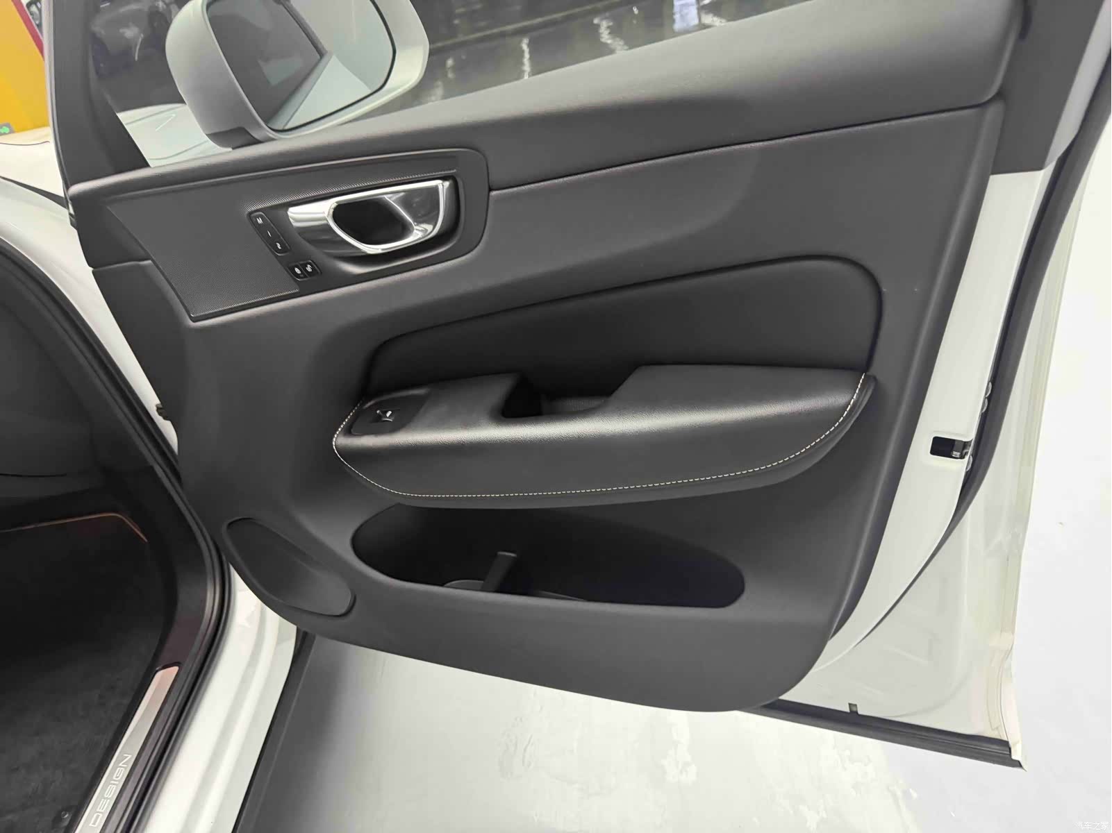 Volvo XC60, 2018 4