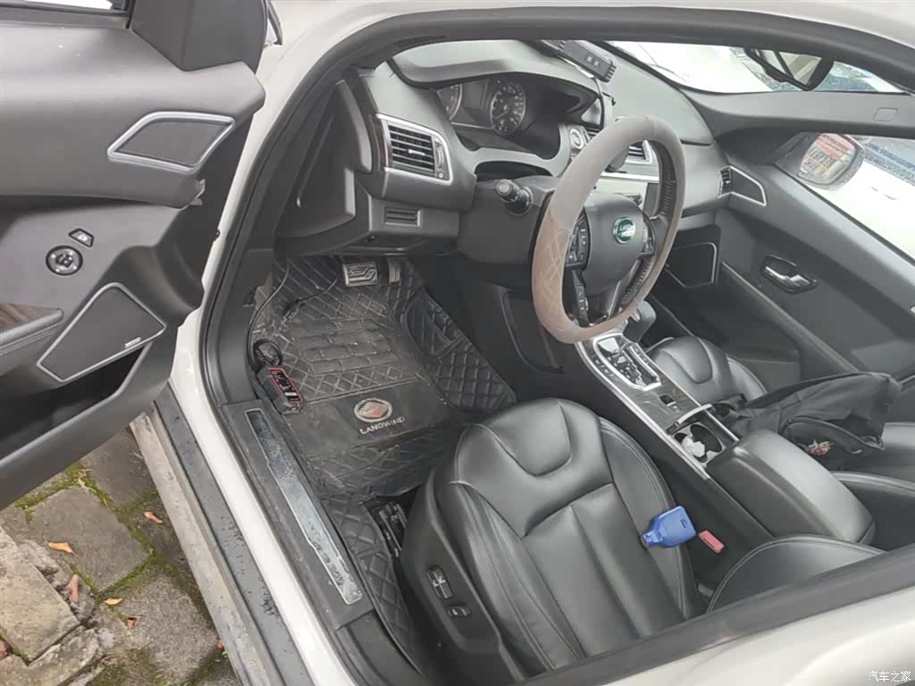Landwind X7, 2015 16
