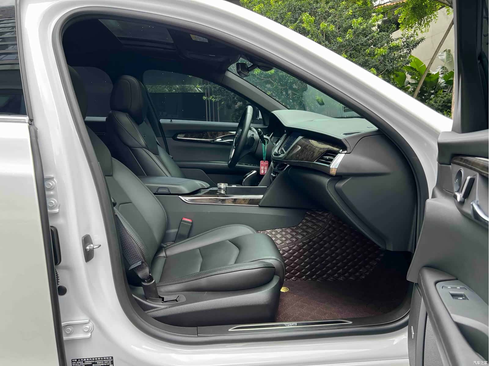 Cadillac CT6, 2021 14