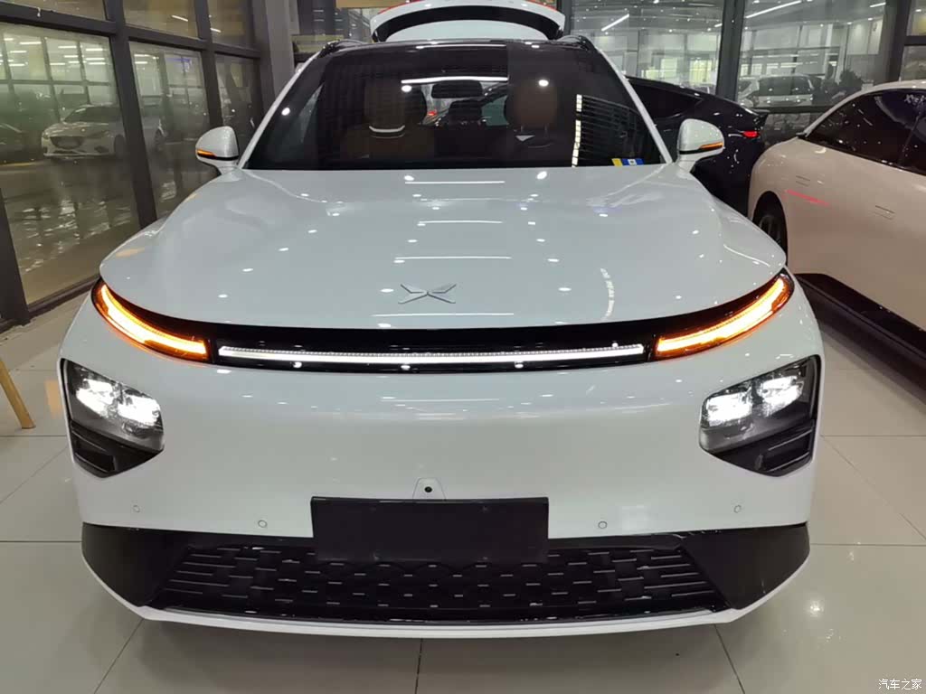 Xpeng G9, 2023 3