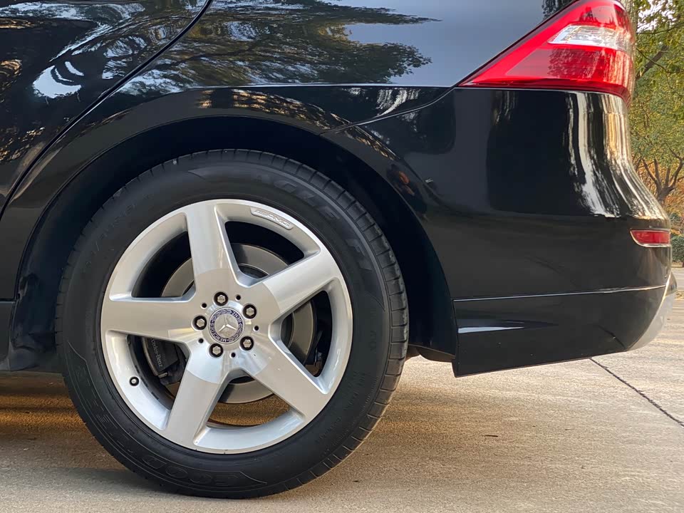 Mercedes-Benz M class