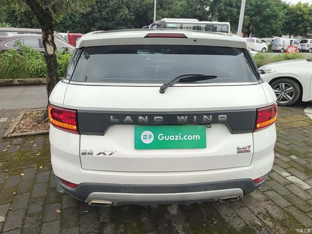 Landwind X7, 2015 6