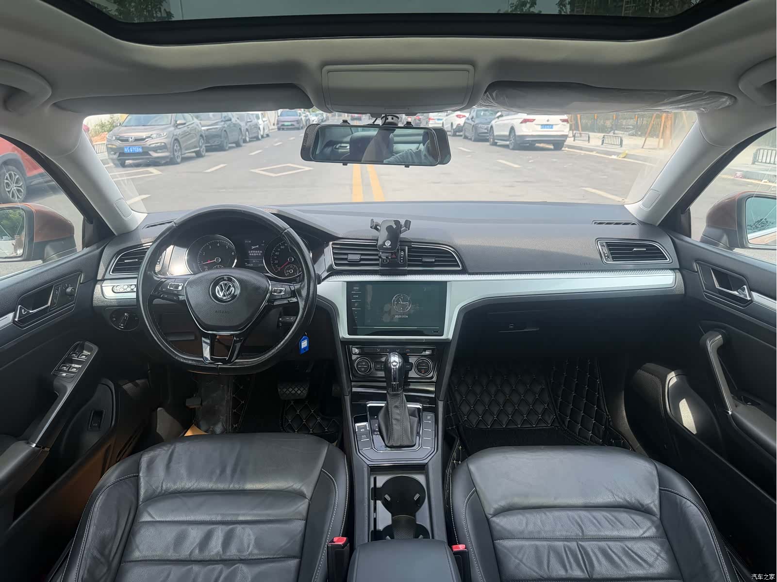 Volkswagen Lamando, 2016 18