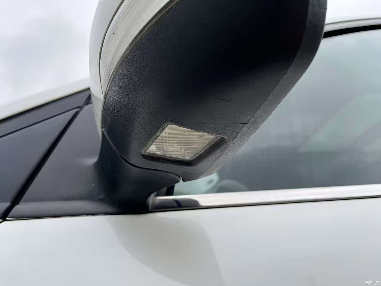 Ford Kuga, 2015 6