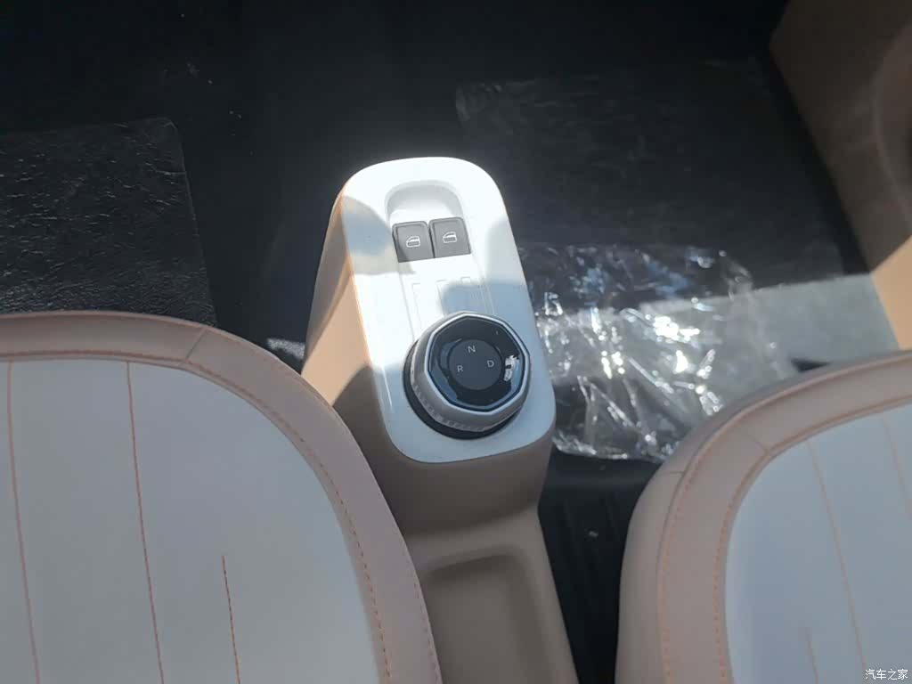 Geely Panda, 2026 14