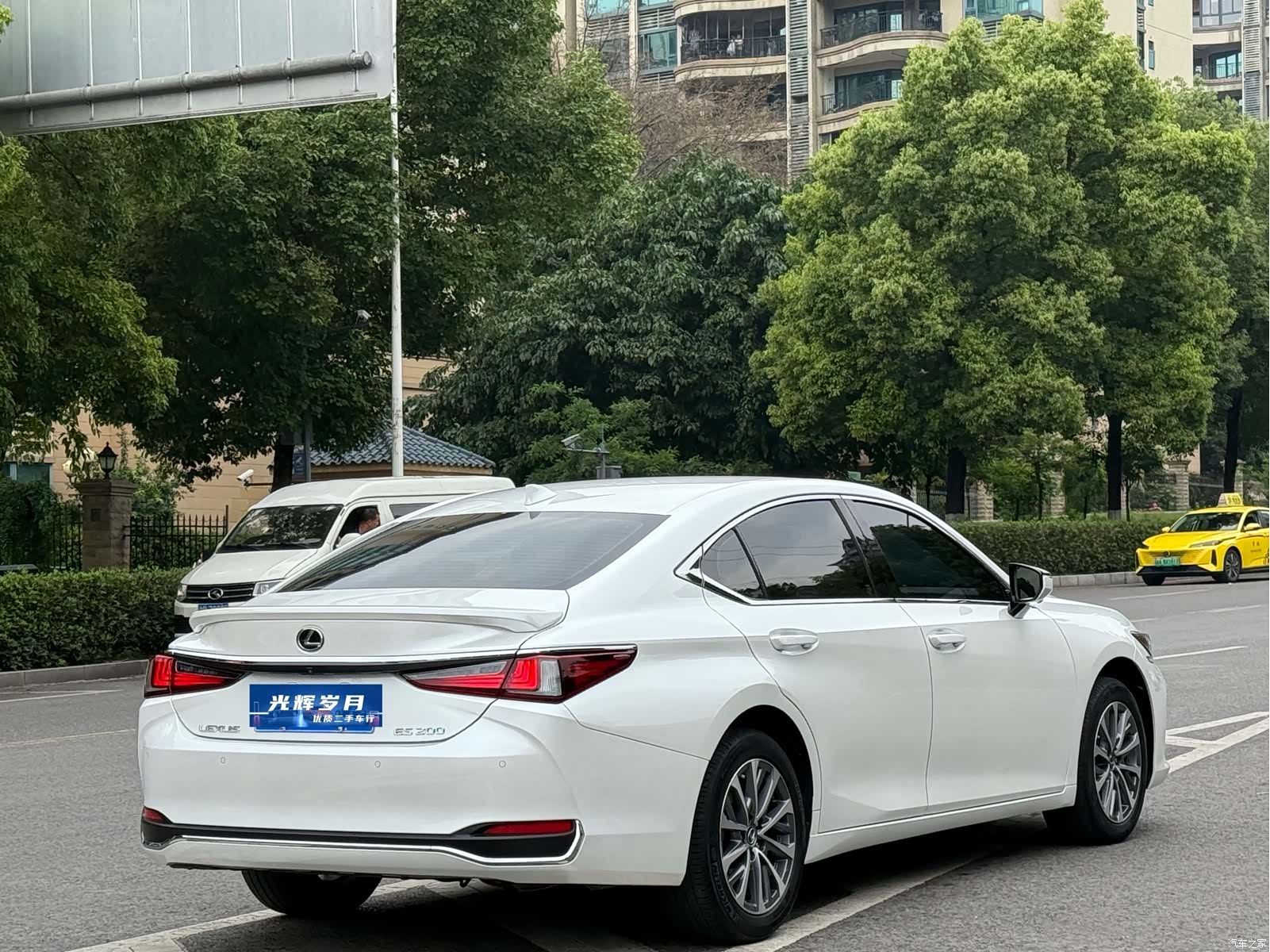 Lexus ES, 2024 25