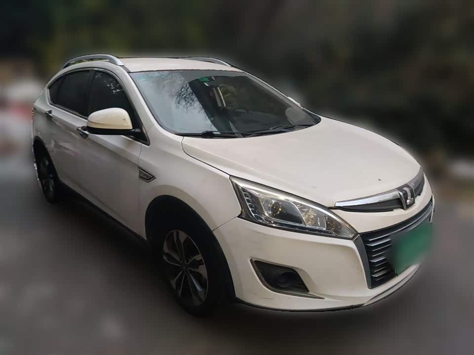 Luxgen Excellent 6 SUV