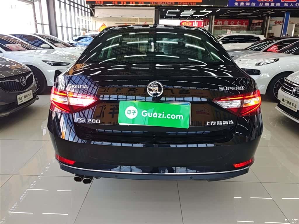 Skoda Superb, 2019 6