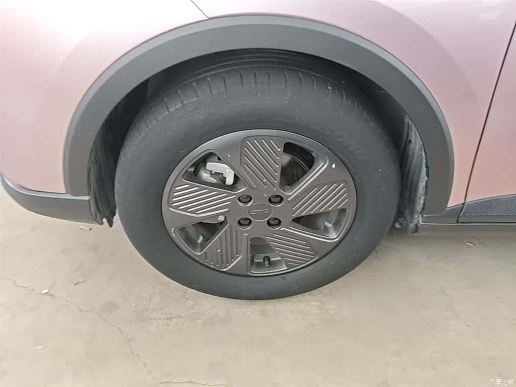 Geely E, 2023 23