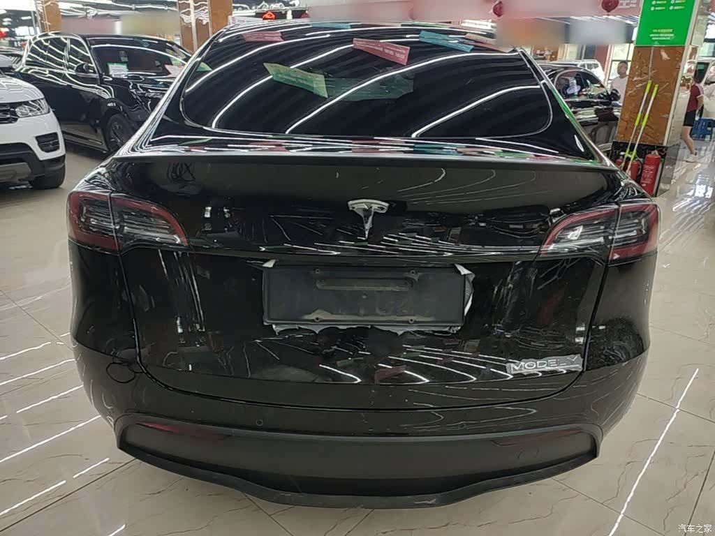 Tesla Model Y, 2022 6