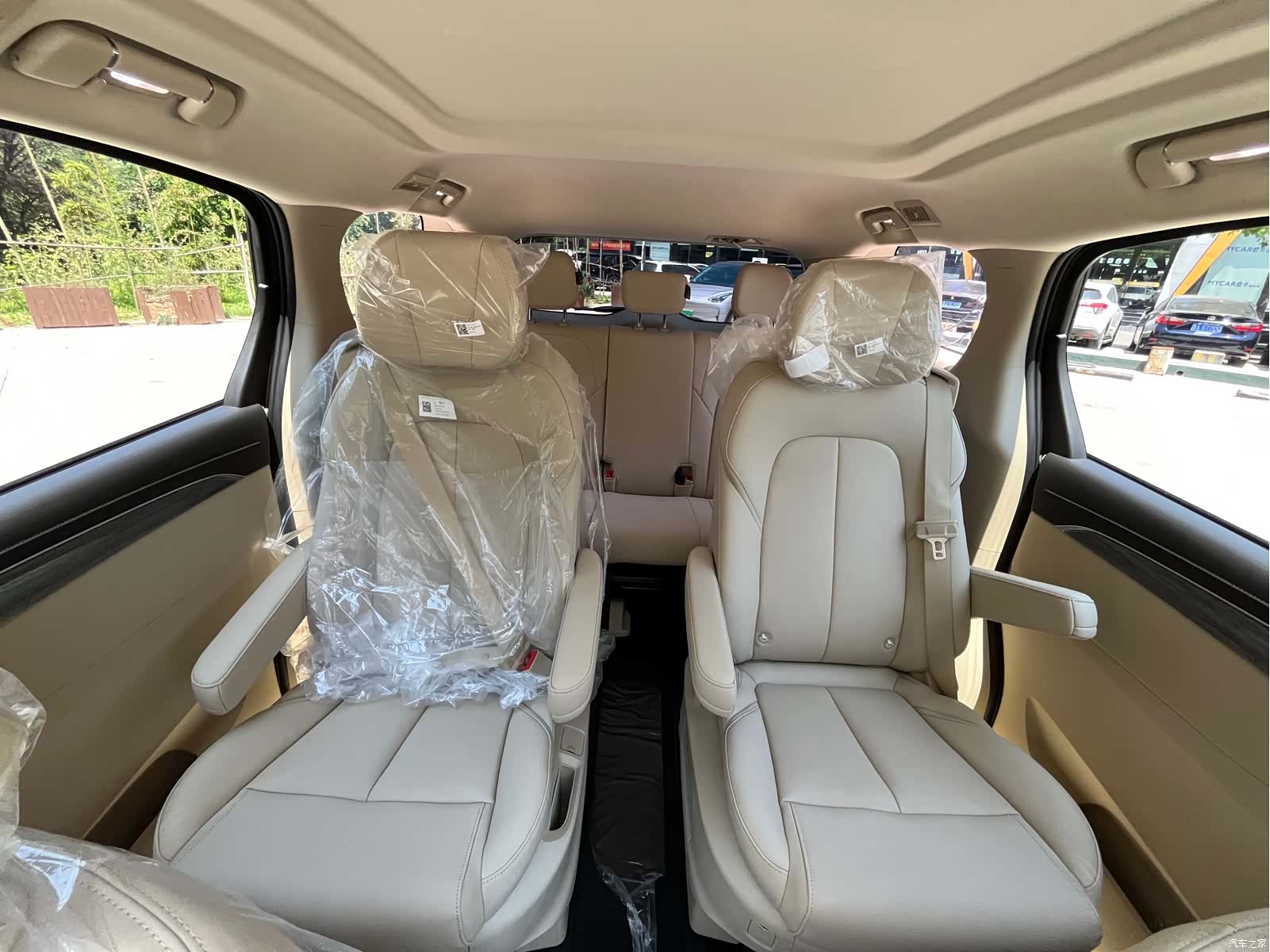 Buick GL8, 2025 21