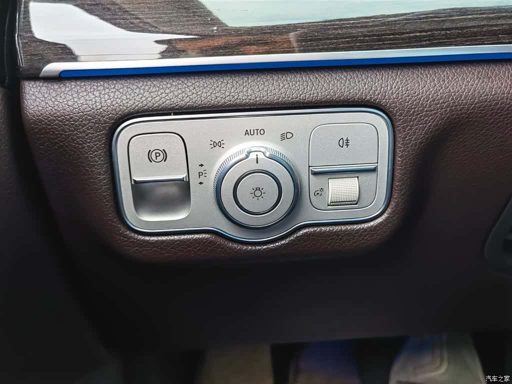 Mercedes-Benz GLE, 2020 33