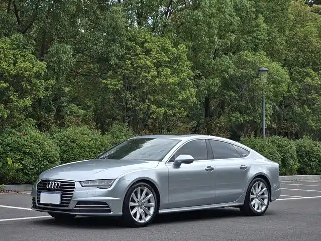 Audi A7 2016 — купить из Китая под заказ