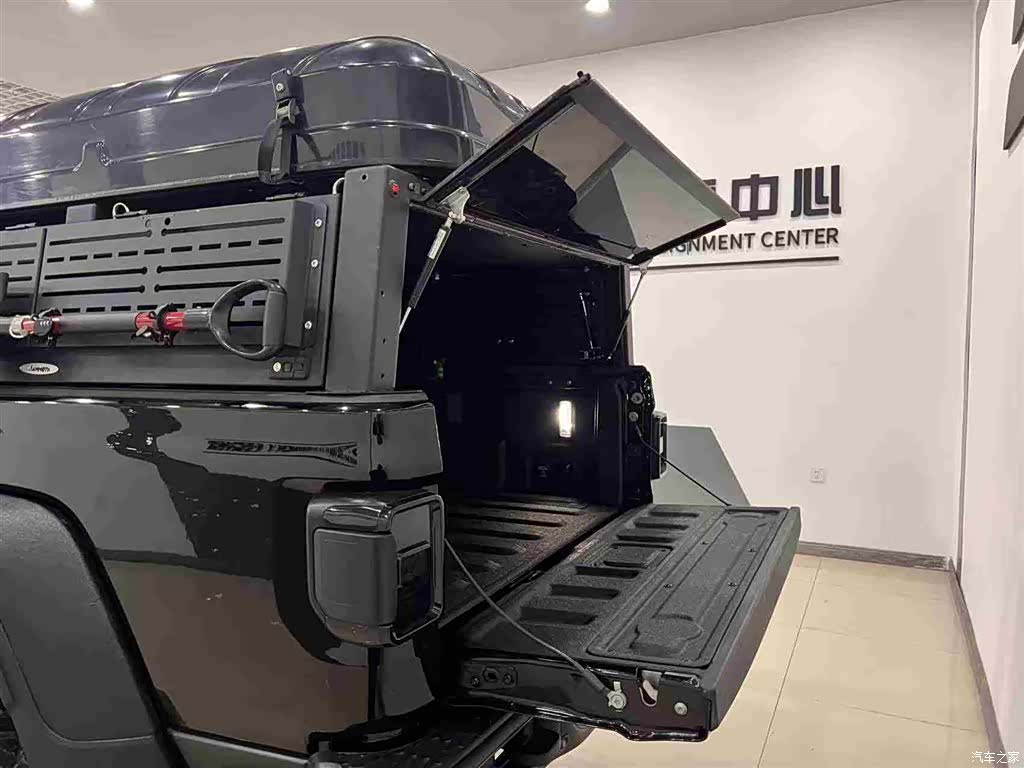 Jeep Gladiator, 2023 16