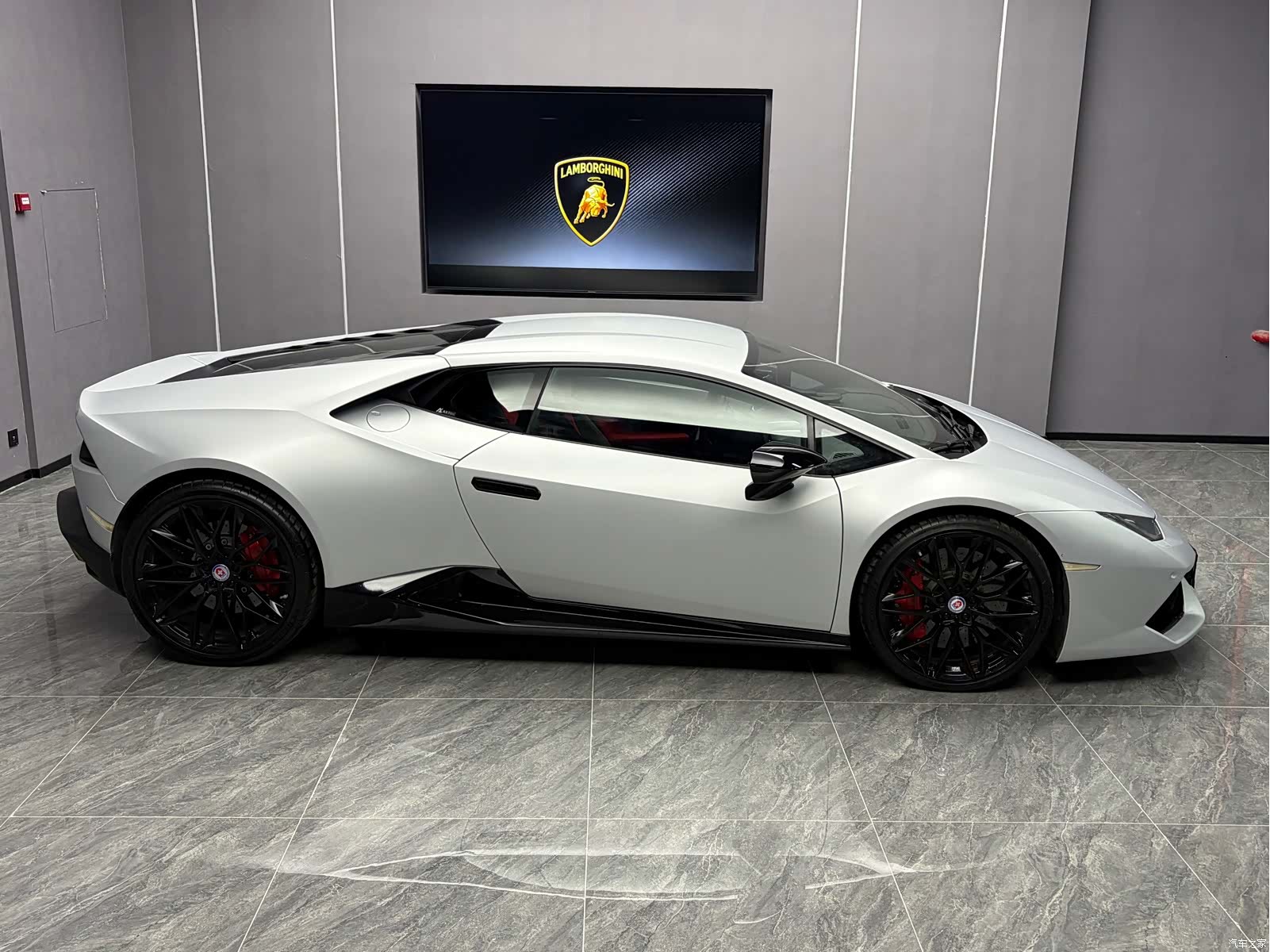 Lamborghini Huracán, 2016 8