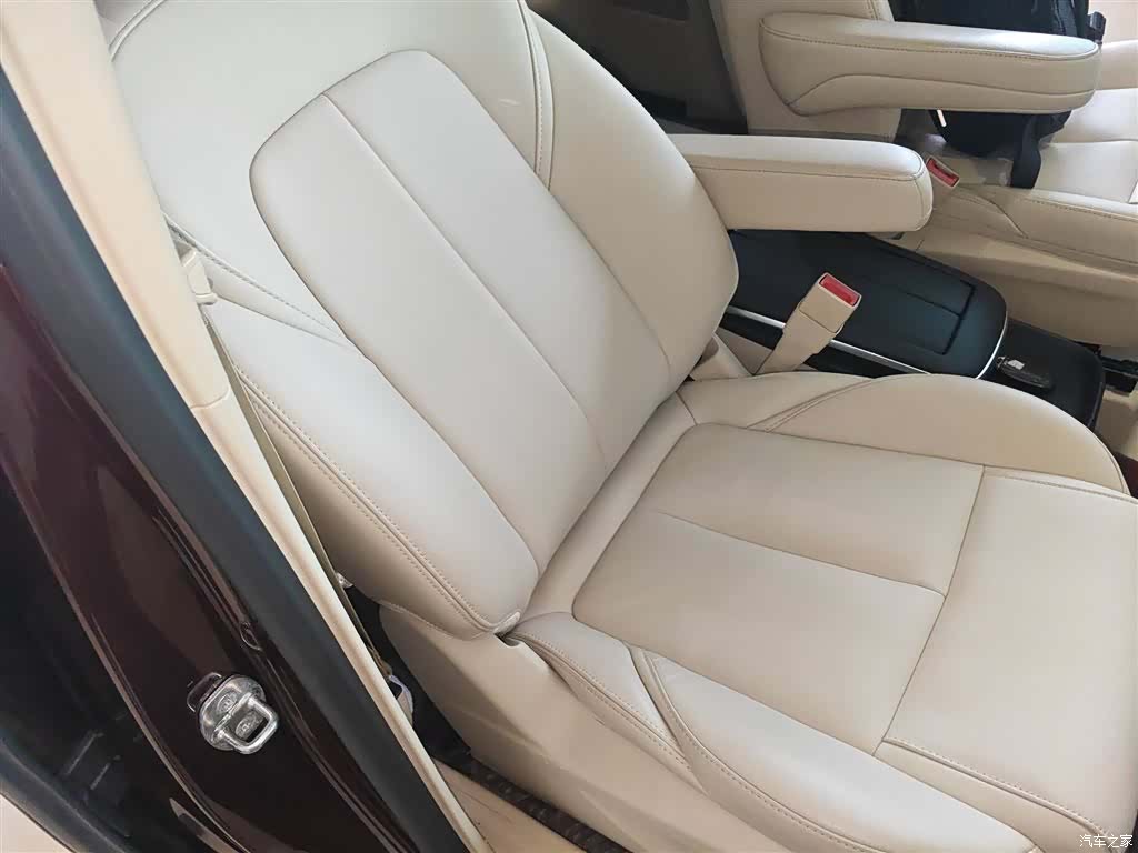 Buick GL8, 2022 25