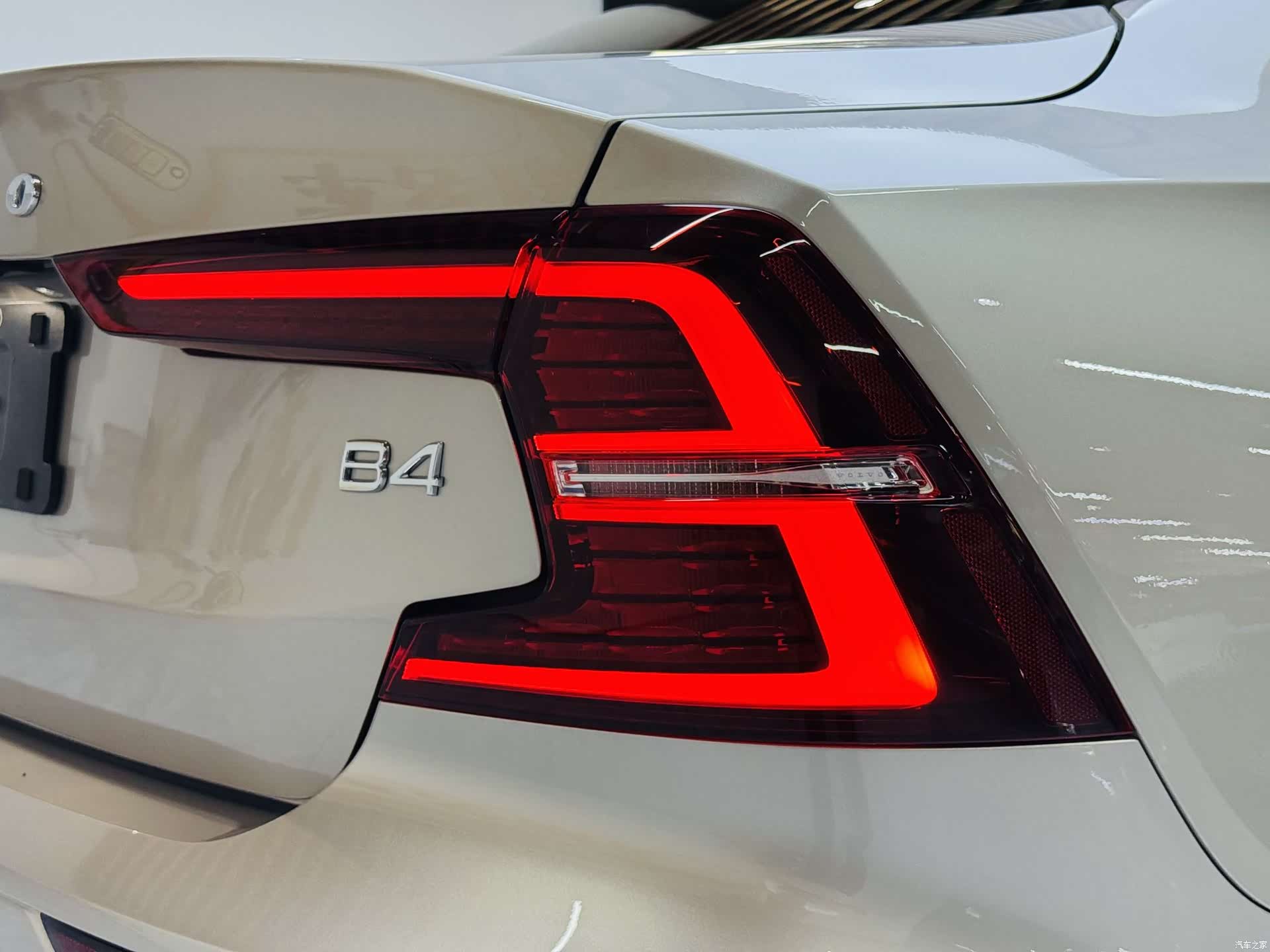 Volvo S60, 2023 19