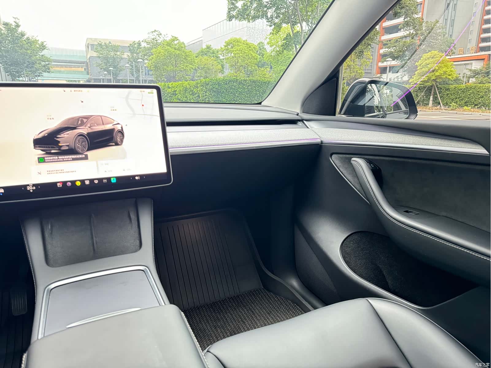 Tesla Model Y, 2023 7