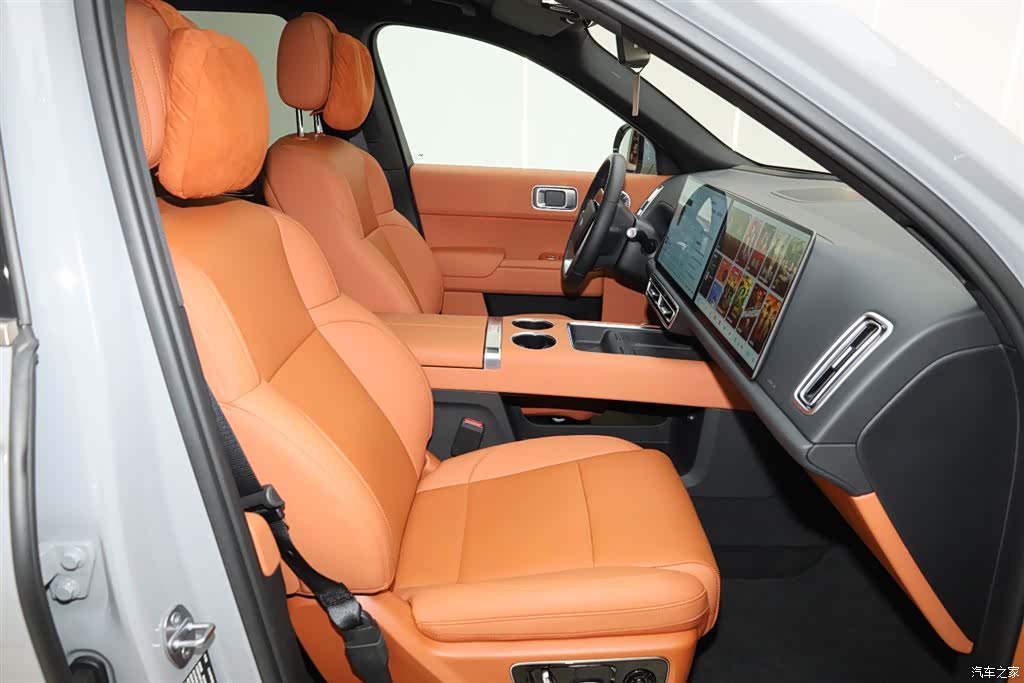 Li Auto L9, 2025 13