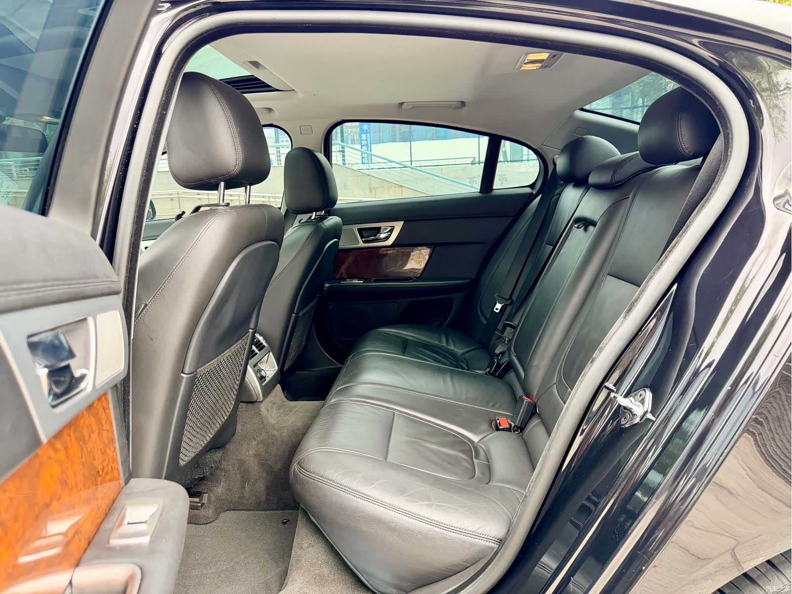 Jaguar XF, 2014 8