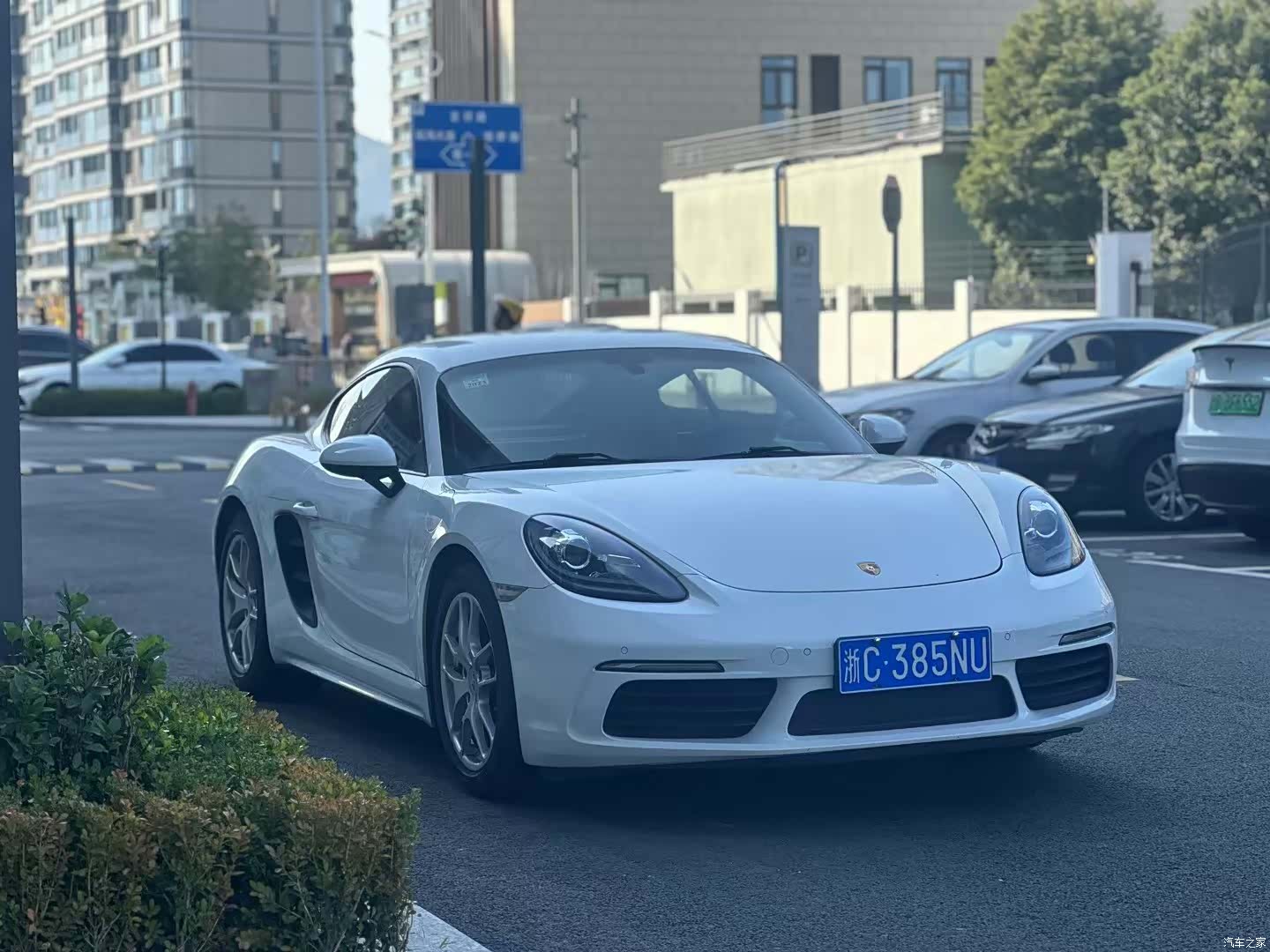 Porsche Cayman, 2017 3
