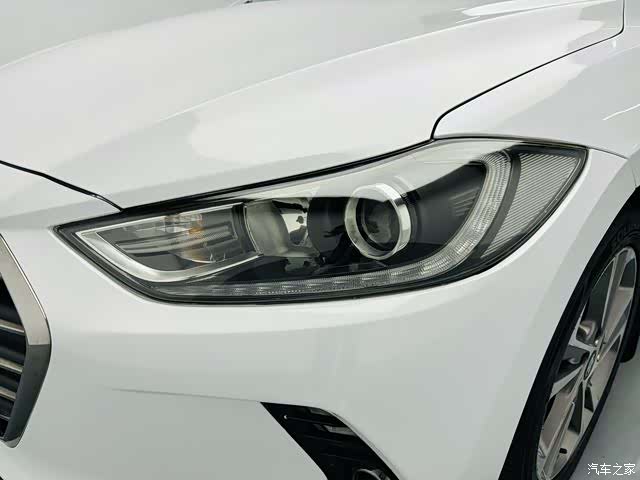 Hyundai 15, 2018 18