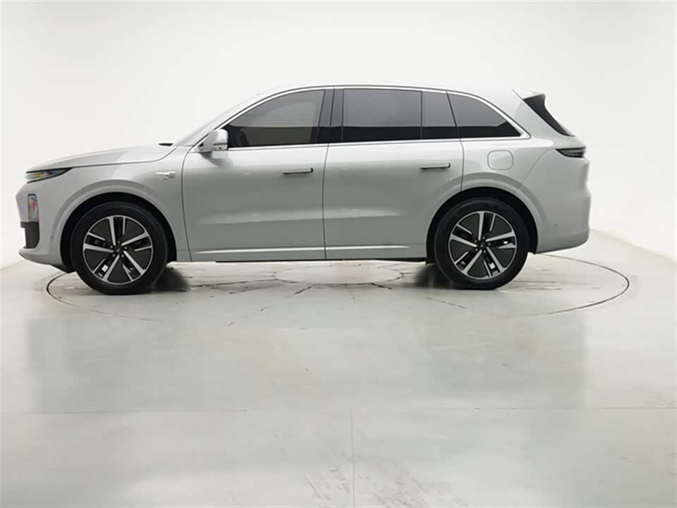 Li Auto Ideal L6