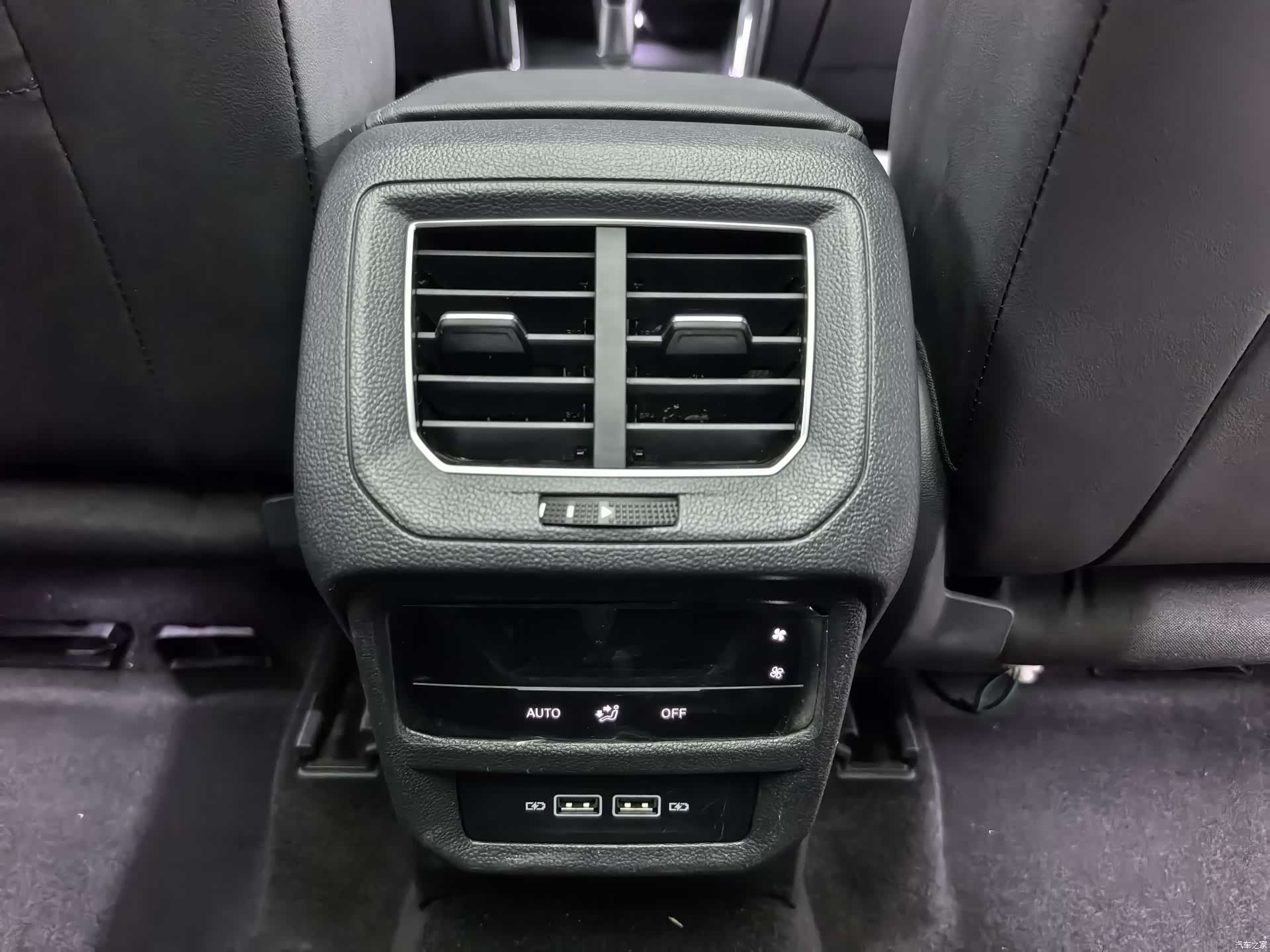 Volkswagen Tayron, 2023 10