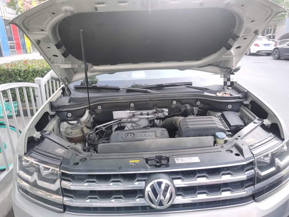 Volkswagen Tourang