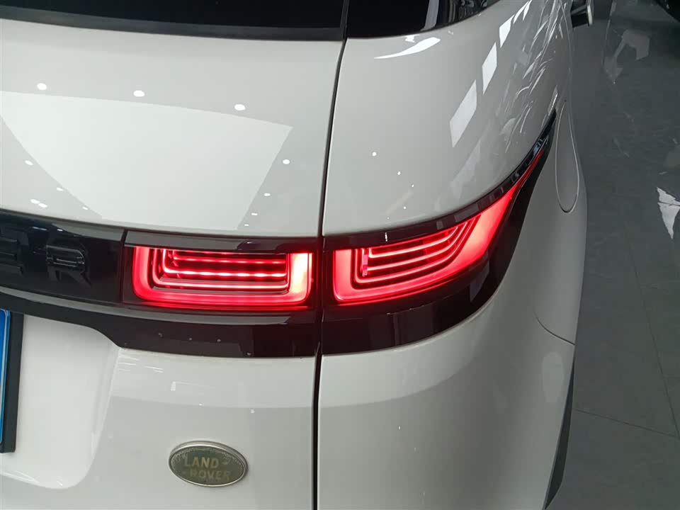 Land Rover Range Rover Aurora