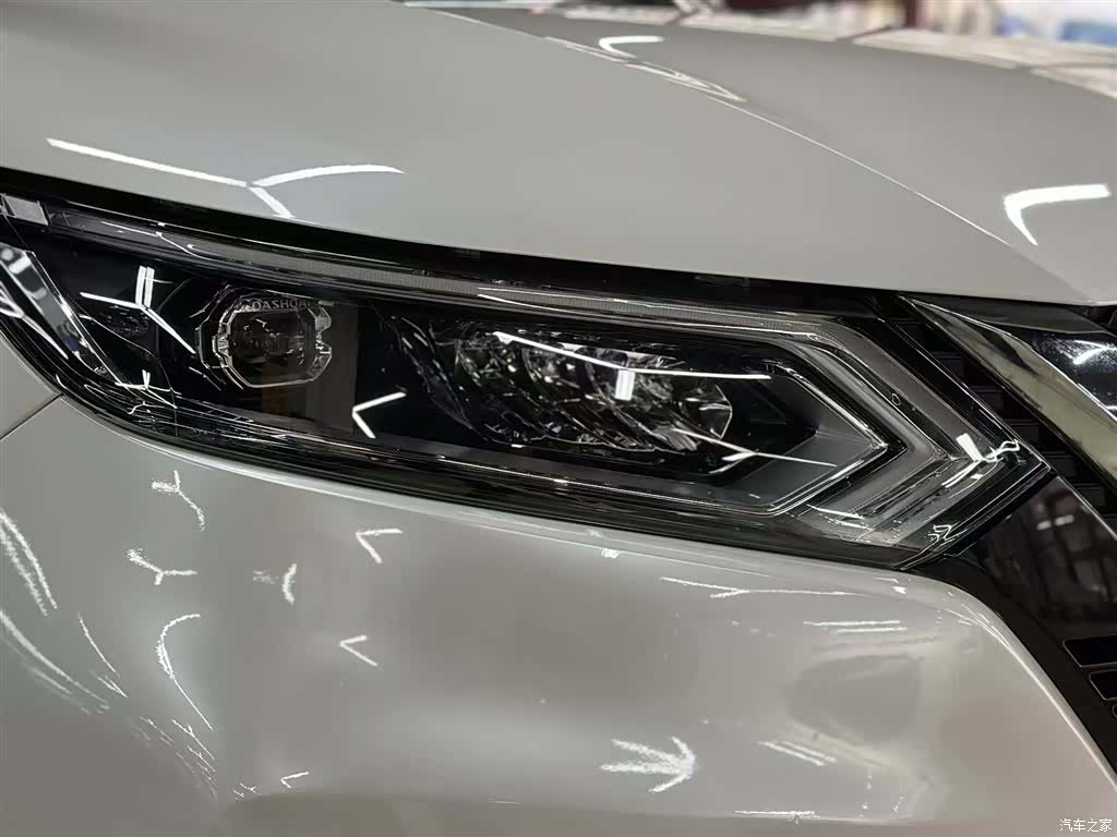 Nissan Qashqai, 2020 7