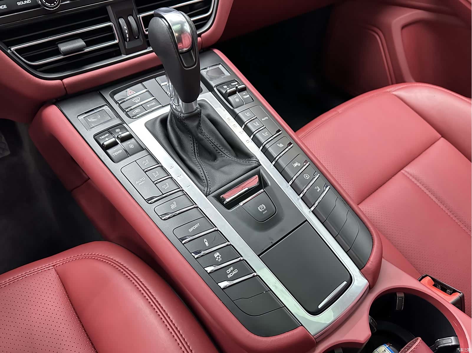 Porsche Macan, 2021 8