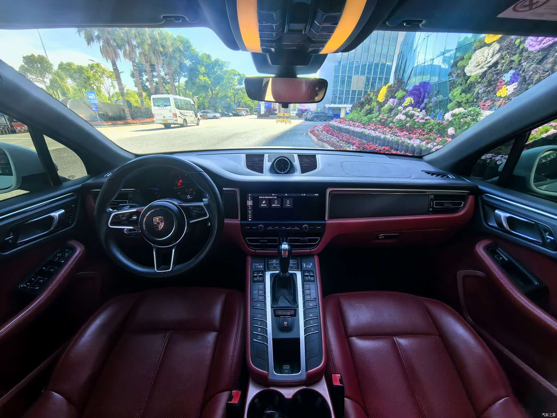 Porsche Macan, 2019 10