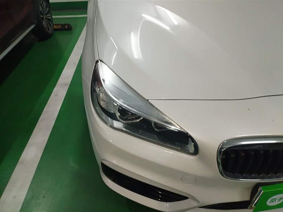 BMW 2 series station wagon