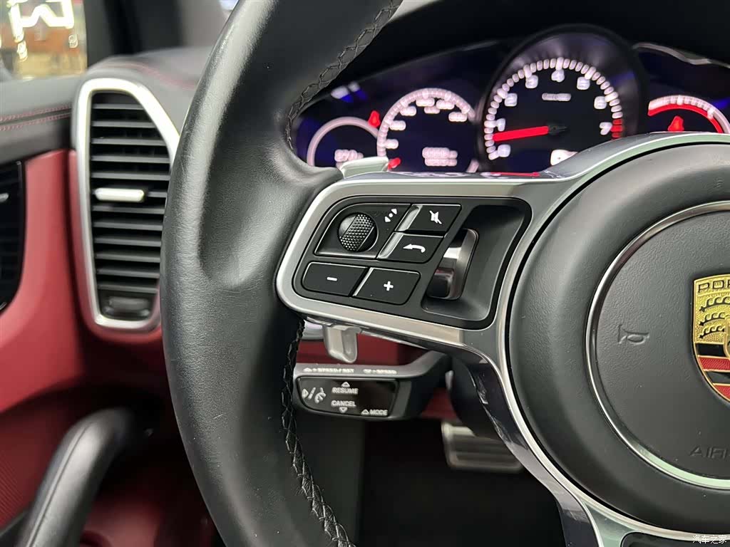 Porsche Cayenne, 2022 22